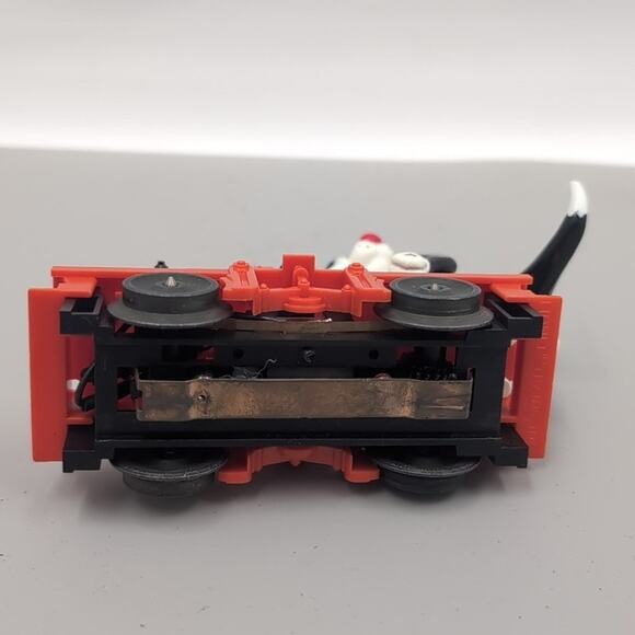 Lionel 6-18421 Operating Sylvester & Tweety Handcar - Picture 5 of 5